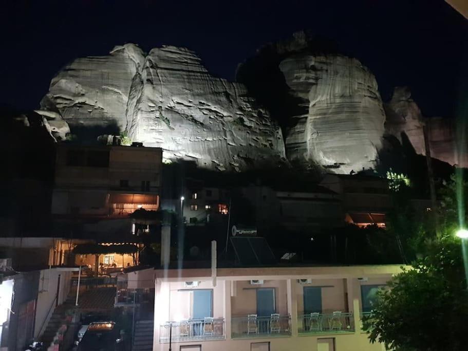 House With Amazing View Of Meteora Lejlighed Kalambaka Eksteriør billede